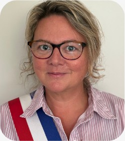 Emmanuelle Lamarque